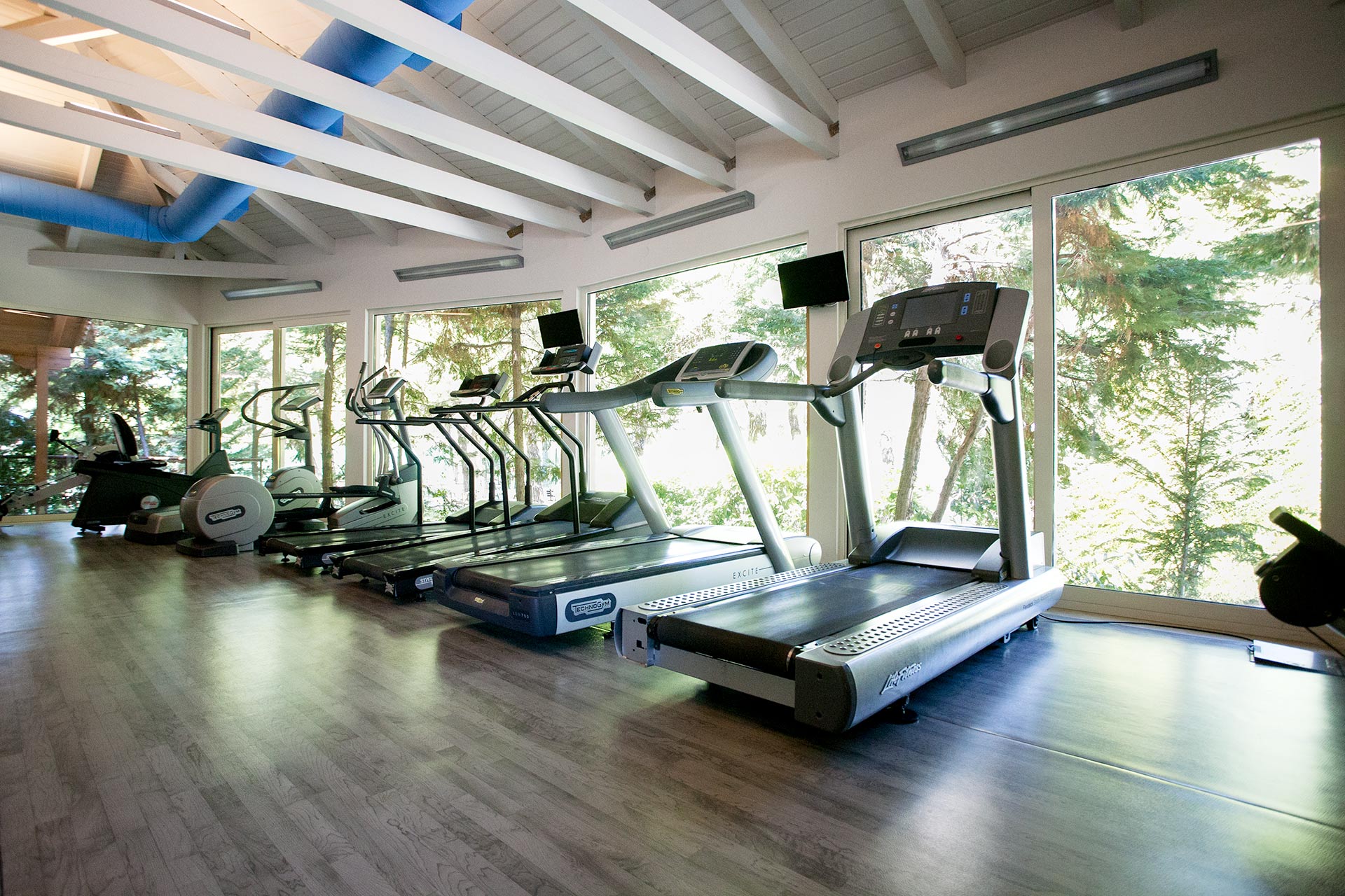 Fitness Equipment | Ecali Club